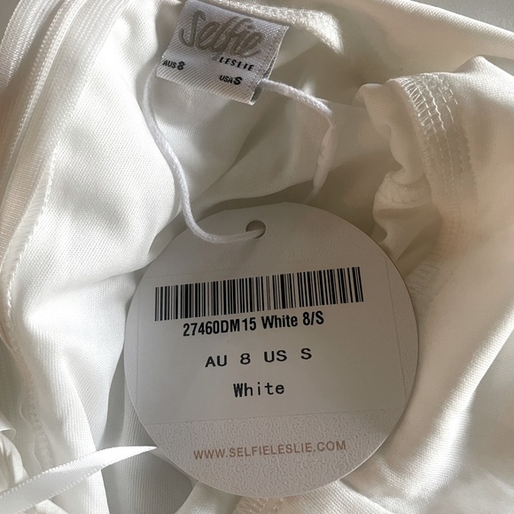 Selfie Leslie Floating By Pleated Neckline Dress Embellished White Size Small - Picture 8 of 8